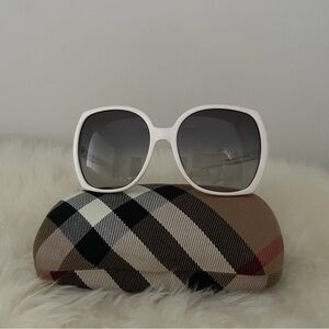 Stylish Burberry White Sunglasses with Case